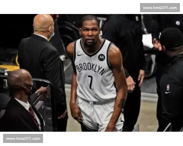 热议!S赛总决赛赛程牵动全球电竞迷的心弦!