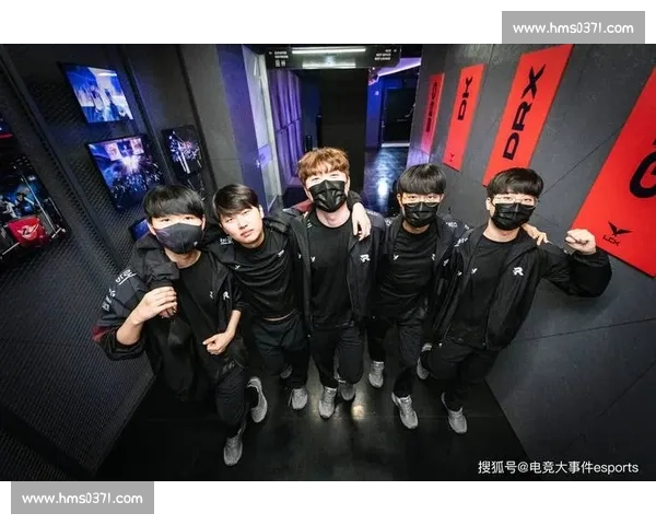 告别遗憾！XX战队破咒夺冠，粉丝热泪盈眶！